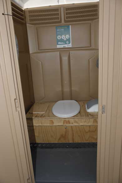 Toilettes-sèches-chantier-(3)
