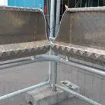 Rampe-urinoirs-suspendue-(7)