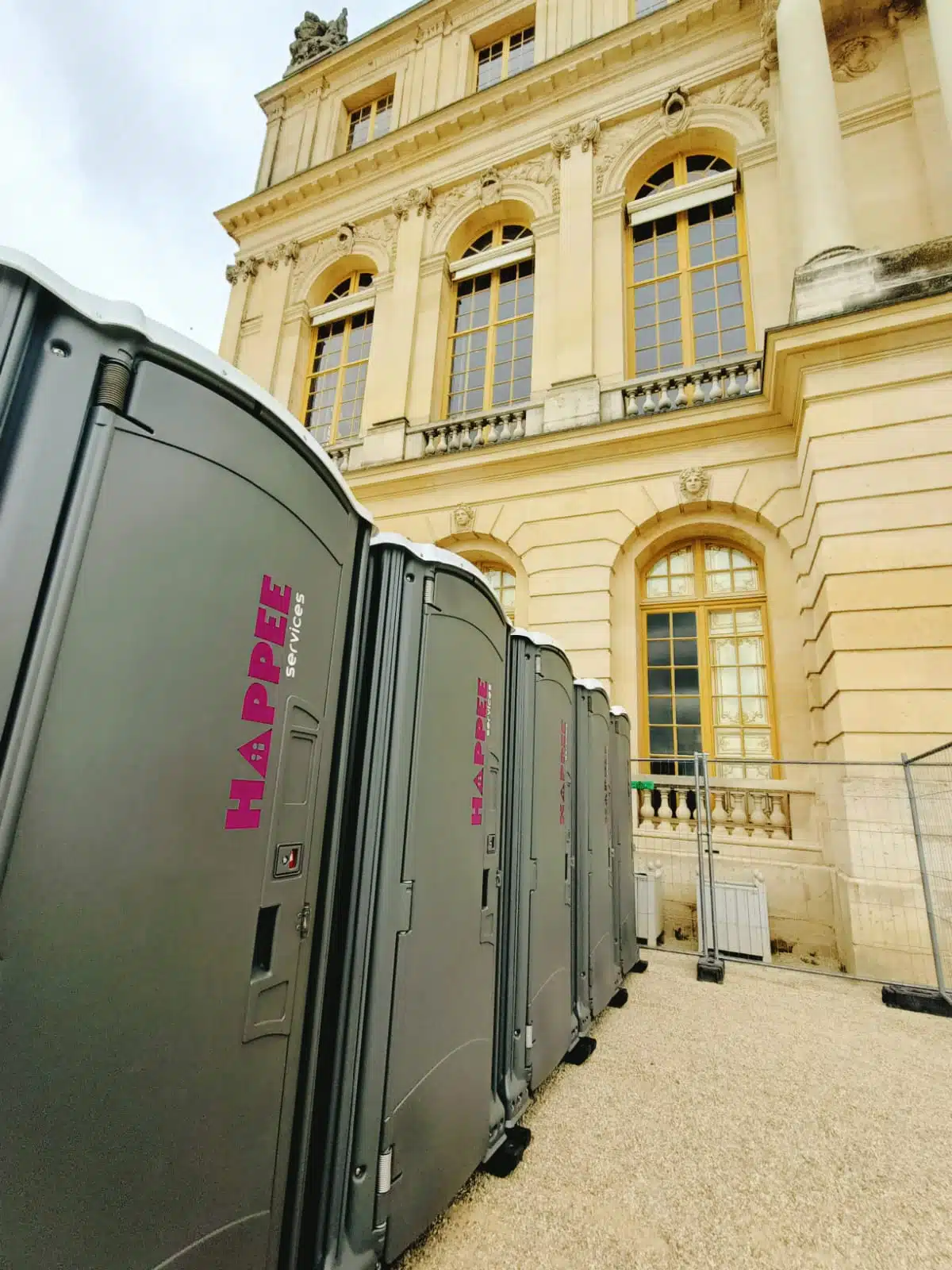 Cabine WC événementielle